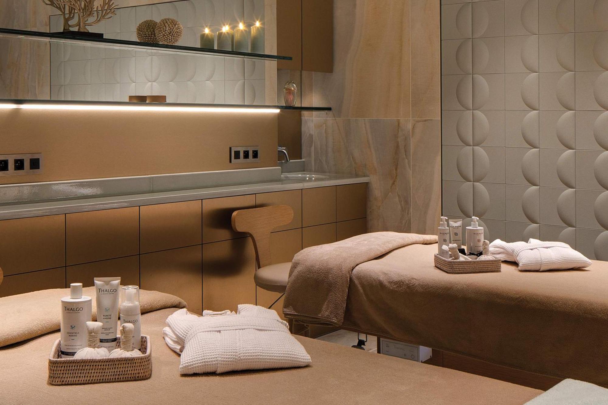 La Demeure Montaigne Hotel París